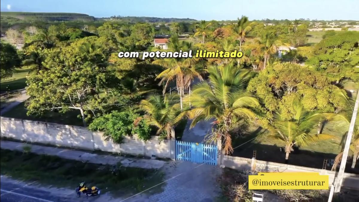 Área de 30.000m2 com 4 Bangalôs e 2 Casas principais  a apenas 3km do coração de Prado